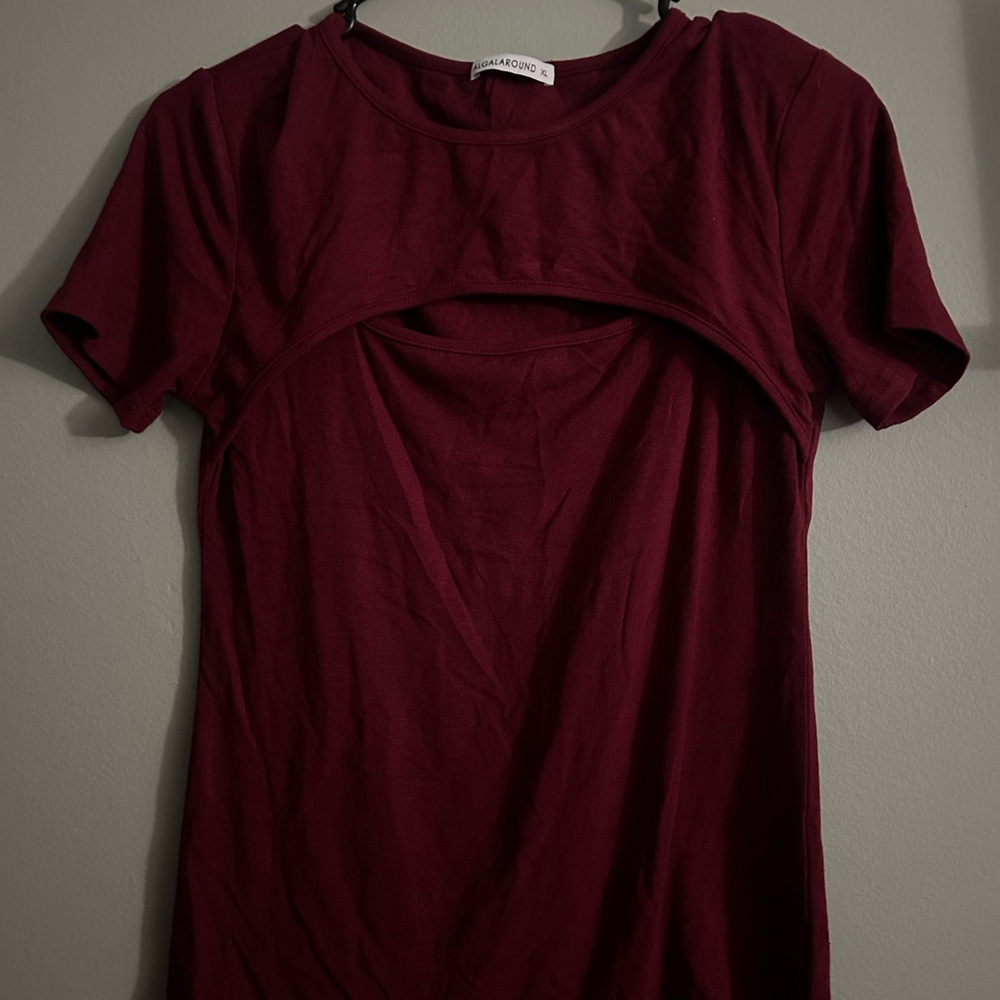 Elegant Burgundy Short Sleeve Top